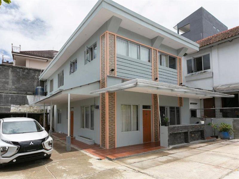 Super Oyo Collection O 3130 D'Valley View Lembang Extérieur photo